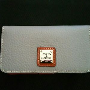 Dooney & Bourke cell case/wallet